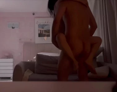 00后反差女主：你会抱着操吗？ （有完整版